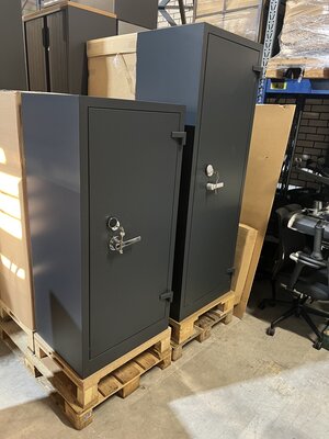 Brandkast Baseline Small H150 x B70 x D55 antraciet